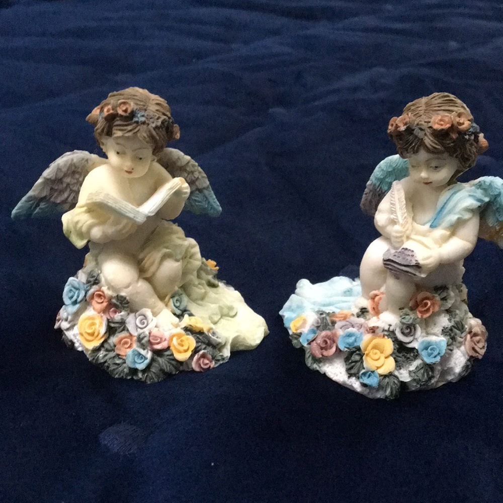 2 Little angels. Soooo cute